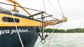 Oldtimery w Strandzie i na jeziorze Kisajno, sierpień 2023 r. - zdjęcie 91