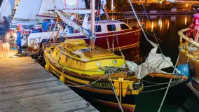 Nocne zdjęcia ze zlotu Oldtimerów w Strandzie, sierpień 2023 r. - zdjęcie 3