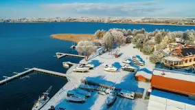 Zimowe Mazury nad jeziorem Święcajty w Ogonkach, listopad 2023 r. - zdjęcie 39