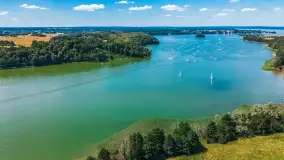 Zdjęcia Mazur z lotu ptaka na różnych ujęciach, sezon 2022 r. - zdjęcie 4