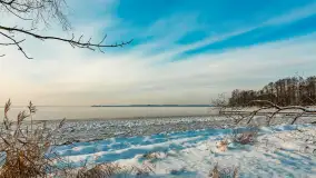 Uroki zimy nad jeziorem Dargin w porcie Dziki Harsz - zdjęcie 5