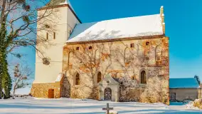 Zamek Krzyżacki, a teraz kościół w Bezławkach w zimowej scenerii, styczeń 2024 r. - zdjęcie 26