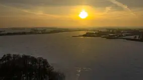 Jezioro Tajty i wieś Wrony przed zachodem słońca, styczeń 2024 r. - zdjęcie 39