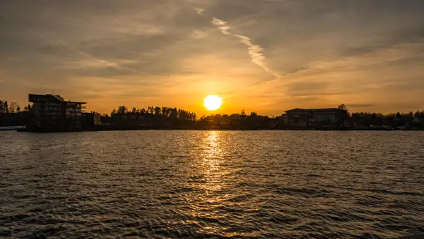 Zachód słońca w Mikołajkach, luty 2024 r. - zdjęcie 4