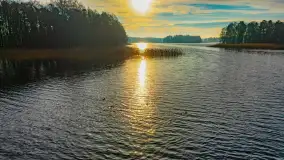 Wschód słońca nad jeziorem Wydmińskim, luty 2024 r. - zdjęcie 32