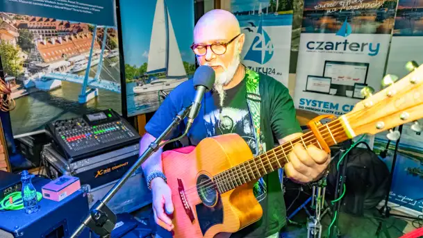 Robert Viking Krzyżanowski, twórca szant i miłośnik Mazur - zdjęcie 1