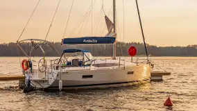 Wschód słońca nad jeziorem Kisajno, port AWF - zdjęcie 1