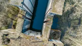 Śluza Leśniewo Górne na zdjęciach z drona, marzec 2024 r. - zdjęcie 4