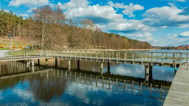 Wiosenny spacer nad jeziorem Wydmińskim, marzec 2024 r. - zdjęcie 5