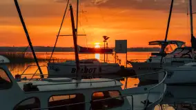 Wschód słońca w PTTK Wilkasy, jezioro Niegocin, maj 2024 r. - zdjęcie 12