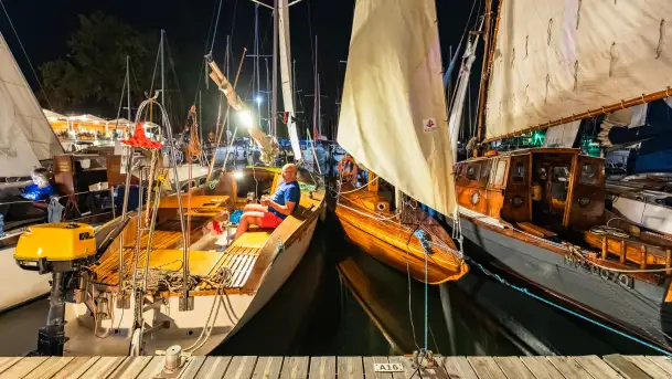 XXV Zlot Klubu Jacht Oldtimer, zdjęcia nocne, sierpień 2024 r.