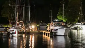 Przystań Nautica nocą, wrzesień 2024 r. - zdjęcie 25