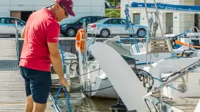 Żeglarska przygoda i rozwój emocjonalny: Unikalne obozy Ważka.net dla młodzieży - zdjęcie 21