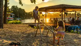 Zachód słońca nad jeziorem Bocznym, Marina Lester Club, lipiec 2024 r. - zdjęcie 8