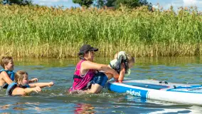 Mazurska aktywność na wodzie, Wioska Surfów, sierpień 2024 r. - zdjęcie 16