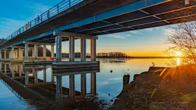 Wschód słońca nad jeziorem Dargin, most Sztynorcki, grudzień 2024 r. - zdjęcie 16