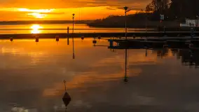 Wschód słońca nad jeziorem Niegocin w Wilkasach, grudzień 2024 r. - zdjęcie 33