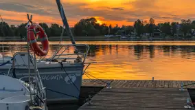 Zachód słońca nad jeziorem Bocznym w Rydzewie, maj 2024 r. - zdjęcie 13