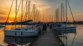 Zachód słońca nad jeziorem Bocznym w Rydzewie, maj 2024 r. - zdjęcie 1