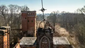 Ruiny pałacu w Prośnie, marzec 2025 r. - zdjęcie 13