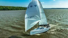 Lipcowe żeglowanie podczas szkoleń żeglarskich na Jezioraku - zdjęcie 27