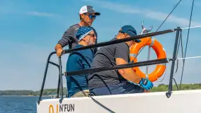 Szaleństwa pod trzema żaglami z Jeziorak Jacht Club - zdjęcie 5