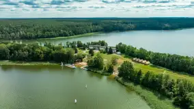 Młodzi adepci żeglarstwa nad jeziorem Dadaj - Rumszewicz Sailing - zdjęcie 37