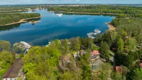 Łabędzi Ostrów i jezioro Kisajno przed Majówką - zdjęcie 6