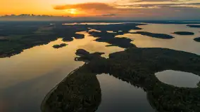 Zachód słońca nad jeziorem Kisajno, Oczy Mazur, lipiec 2025 r.  - zdjęcie 7