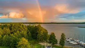 Zachód słońca z tęczą w tle, przystań Nautica, sierpień 2025 r. - zdjęcie 10