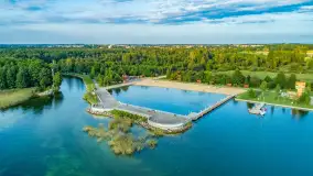 Mamry, Węgorapa i Węgorzewo w tle z drona, sierpień 2025 r. - zdjęcie 14