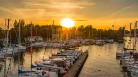 Zachód słońca w Węgorzewie, port Keja, sierpień 2025 r. - zdjęcie 19