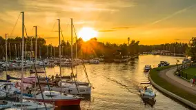 Zachód słońca w Węgorzewie, port Keja, sierpień 2025 r. - zdjęcie 14