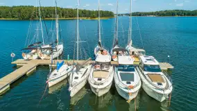 Jezioro Kisajno i port Łabędzi Ostrów na początku września 2025 r. z drona - zdjęcie 7