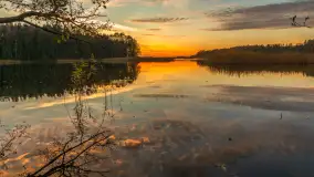 Zachód słońca nad jeziorem Gołdopiwo, listopad 2025 r. - zdjęcie 6