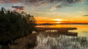 Zachód słońca nad jeziorem Gołdopiwo z drona, listopad 2025 r. - zdjęcie 11