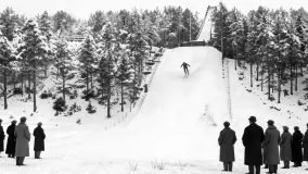 Zapomniana i już dziś nieistniejąca skocznia narciarska na Mazurach (rekonstrukcja AI) - zdjęcie 10