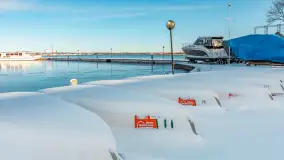 Zimowa sceneria w AZS Wilkasy nad Niegocinem, grudzień 2025 r. - zdjęcie 11