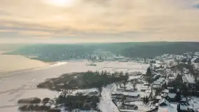 Niegocin skuty lodem w okowach zimowych mgieł, styczeń 2026  - zdjęcie 6