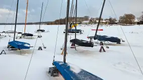 Pierwsze bojery w sezonie 2026 (styczeń), jezioro Śniardwy, Nowe Guty - zdjęcie 13