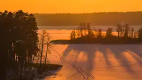 Zachód słońca nad jeziorem Nidzkim, Ruciane Nida z drona, styczeń 2026 r.  - zdjęcie 7