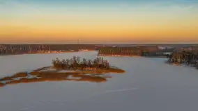 Zachód słońca nad jeziorem Nidzkim, Ruciane Nida z drona, styczeń 2026 r.  - zdjęcie 10