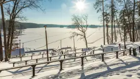 Wodnik nad jeziorem Nidzkim w zimowej scenerii, styczeń 2026 r. - zdjęcie 14