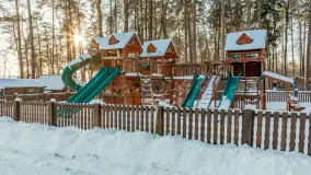 Wodnik nad jeziorem Nidzkim w zimowej scenerii, styczeń 2026 r. - zdjęcie 53