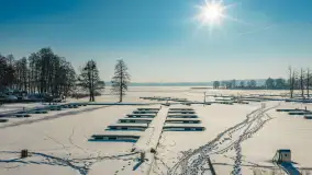 Jezioro Święcajty i przystań Nautica w Kolonii Rybackiej, wersja zimowa, styczeń 2026 .r - zdjęcie 1
