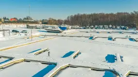 Jezioro Święcajty i przystań Nautica w Kolonii Rybackiej, wersja zimowa, styczeń 2026 .r - zdjęcie 2