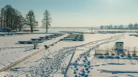 Jezioro Święcajty i przystań Nautica w Kolonii Rybackiej, wersja zimowa, styczeń 2026 .r - zdjęcie 23