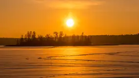 Zachód słońca nad jeziorem Nidzki, Pod Dębem, styczeń 2026 r. - zdjęcie 10