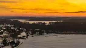 Zachód słońca nad jeziorem Kisajno z drona, Pierkunowo, luty 2026 r. - zdjęcie 32