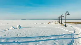 Marina Śniardwy i największe polskie jezioro w zimowej scenerii, styczeń 2026 r. - zdjęcie 25